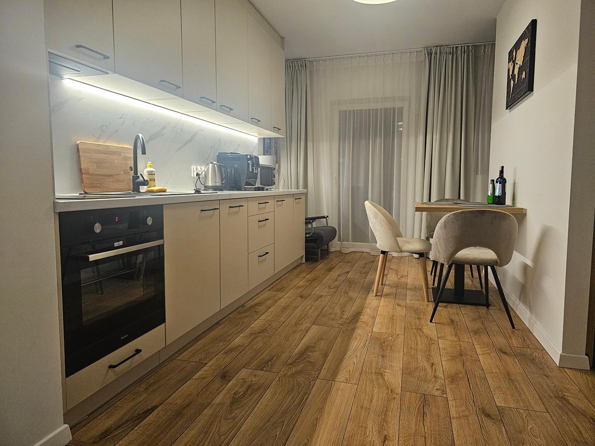 City Sense New Apartments - Main Station And City Center Вроцлав Экстерьер фото